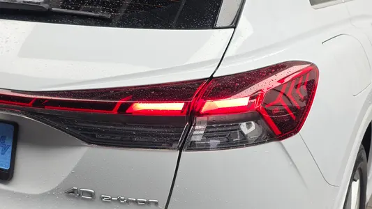 Audi Q4 e- (F4) 40 2022 23