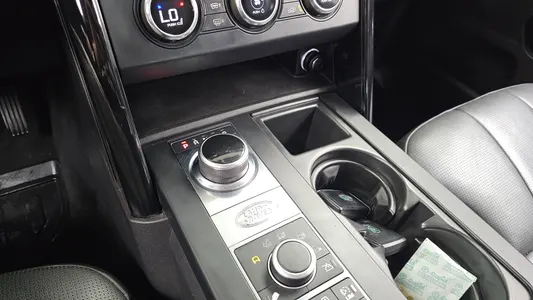 Land Rover 5 2.0 SD4 SE 2018 9