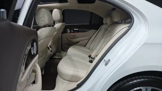 Mercedes-Benz E-Class W213 E400 4MATIC 2017 12