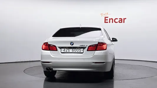 BMW 5 Series (F10) 520d 2014 4
