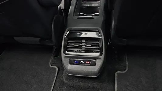 Volkswagen ID.4 2025 18