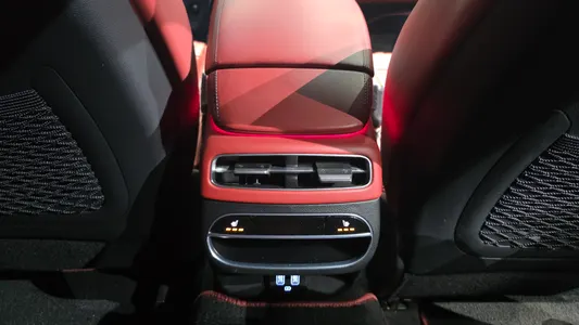 Genesis GV70 2.5T AWD 2021 19