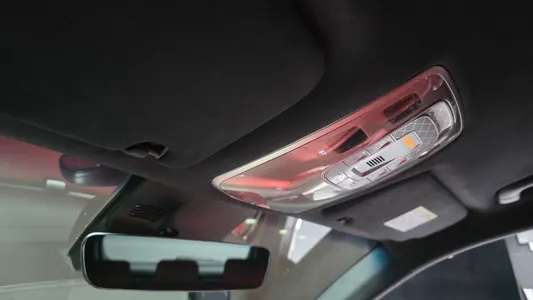 Genesis GV70 2.5T AWD 2021 32