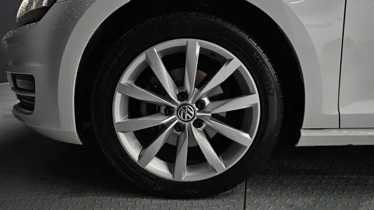 Volkswagen 7 2.0 TDI 2016 4
