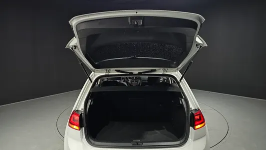 Volkswagen 7 2.0 TDI 2016 19