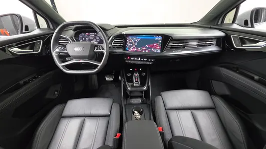 Audi Q4 e- (F4) 45 2025 7