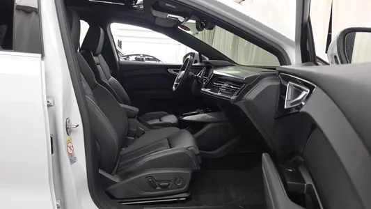 Audi Q4 e- (F4) 45 2025 11