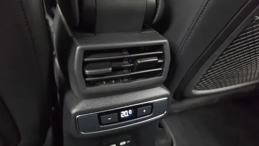 Audi Q4 e- (F4) 45 2025 19
