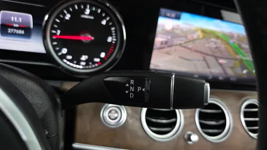 Mercedes-Benz E-Class W213 E220d 4MATIC 2019 9