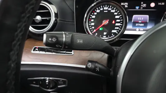 Mercedes-Benz E-Class W213 E220d 4MATIC 2019 27
