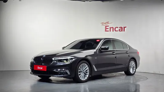 BMW 5 Series (G30) 530i xDrive 2018