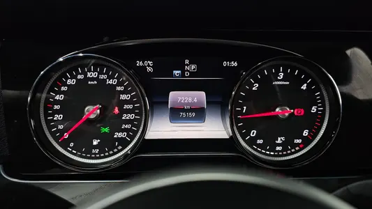 Mercedes-Benz E-Class W213 E220d 2019 7
