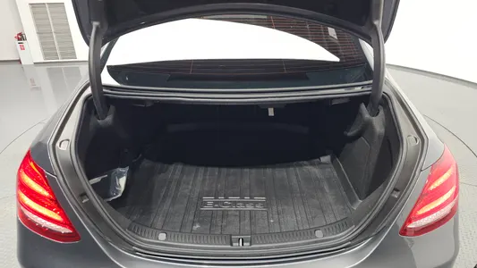 Mercedes-Benz E-Class W213 E220d 2019 19