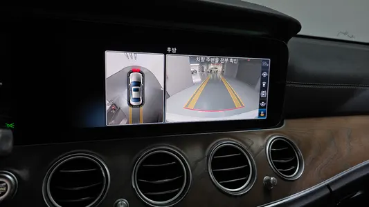 Mercedes-Benz E-Class W213 E300 4MATIC 2018 14
