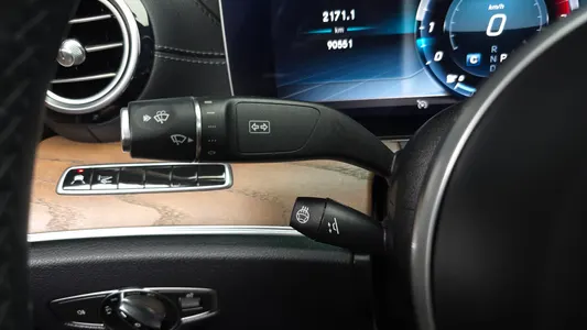 Mercedes-Benz E-Class W213 E300 4MATIC 2018 18