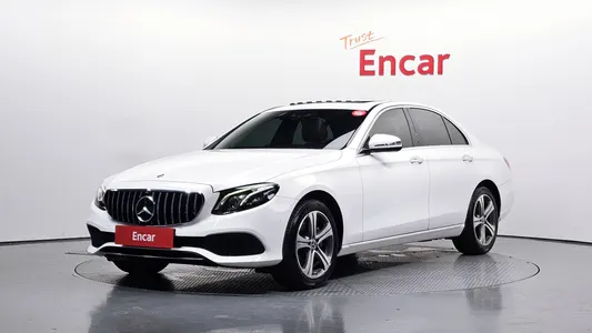 Mercedes-Benz E-Class W213 E220d 2019