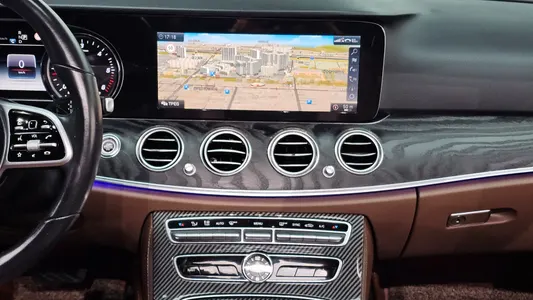 Mercedes-Benz E-Class W213 E220d 2019 15