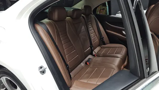 Mercedes-Benz E-Class W213 E220d 2019 26