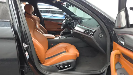 BMW M5 (F90) M5 2019 11