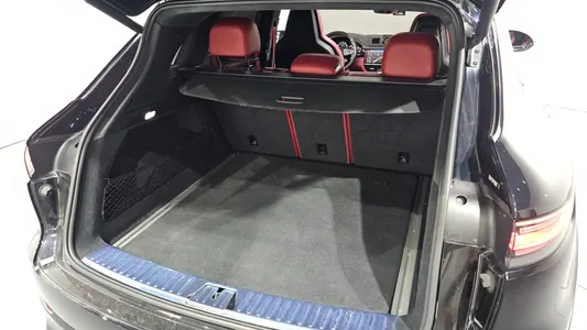 Porsche (PO536) 4.0 2022 41