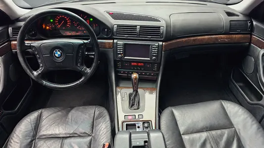 BMW 7 Series 740iL 2001 7
