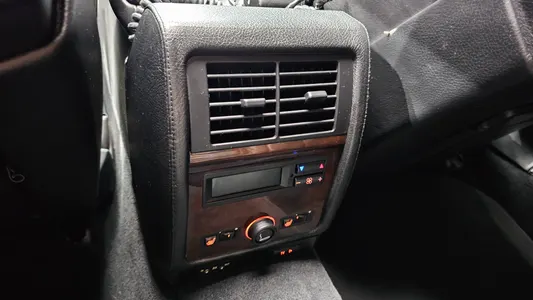 BMW 7 Series 740iL 2001 19