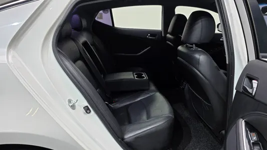 Kia K5 500h 2014 12