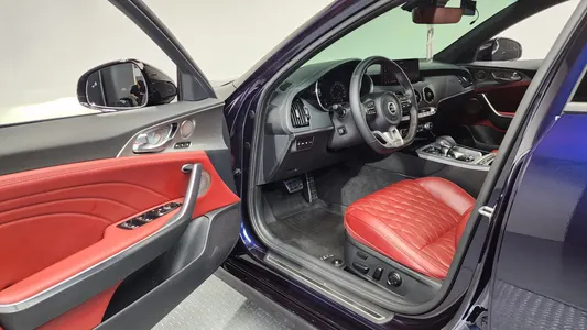 Kia 스팅어 마이스터 3.3 GT AWD 2021 10