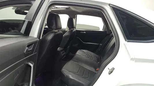 Volkswagen 7 1.4 TSI 2021 12