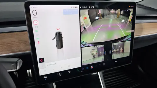 Tesla 3 AWD 2020 15