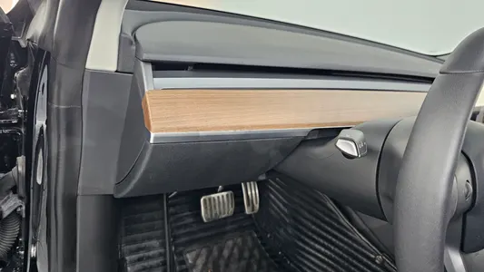 Tesla 3 AWD 2020 29