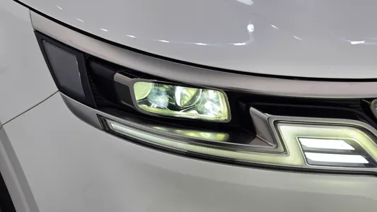Kia Carnival 9 2022 22