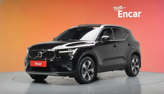 Volvo XC40 B4 2023