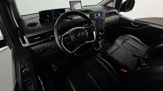 Hyundai Staria 3 2022 7