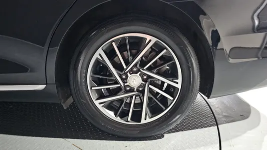 Hyundai IG 3.0 LPi () 2022 22