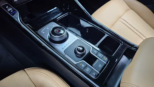 Kia 4 2.2 2WD 2023 9