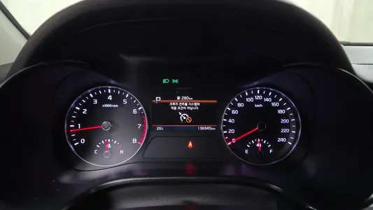 Kia K3 2 1.6 2022 8