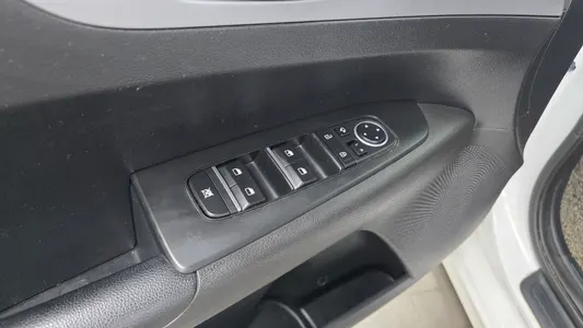 Kia K3 2 1.6 2022 14