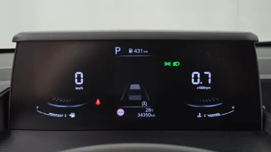 Hyundai Staria 5 2025 8