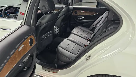 Mercedes-Benz E-Class W213 E250 2021 11