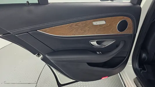 Mercedes-Benz E-Class W213 E250 2021 25