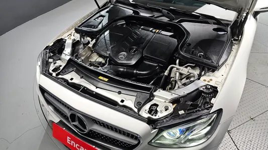 Mercedes-Benz E-Class W213 E220d 2019 6