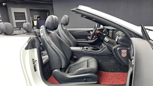 Mercedes-Benz E-Class W213 E220d 2019 12
