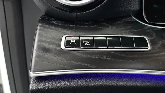 Mercedes-Benz E-Class W213 E220d 2019 19