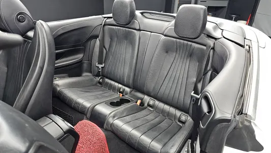 Mercedes-Benz E-Class W213 E220d 2019 26