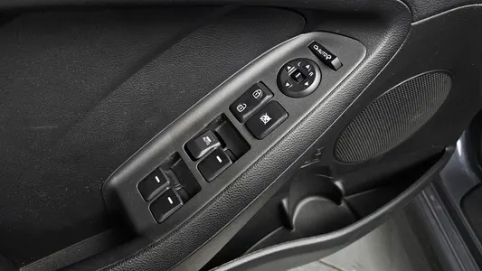 Kia K3 2013 20