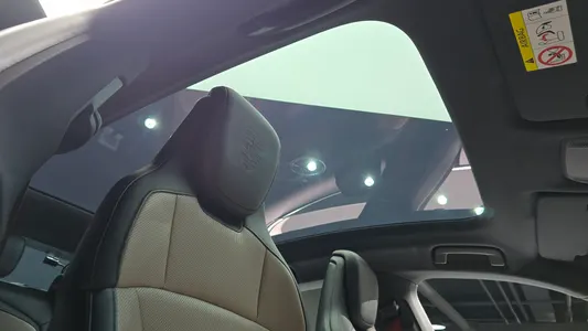Porsche 타이칸 4S 2025 16