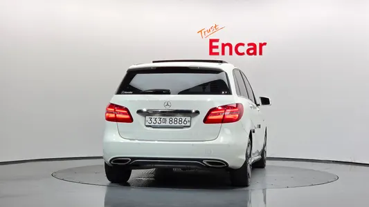 Mercedes-Benz B-Class W246 B220 2017 4