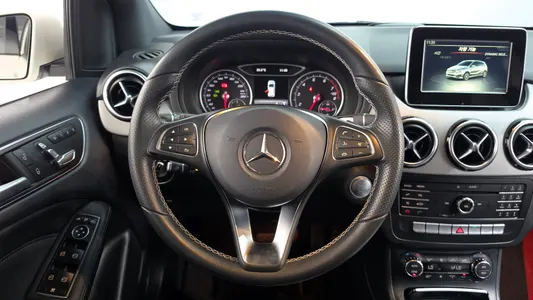 Mercedes-Benz B-Class W246 B220 2017 13