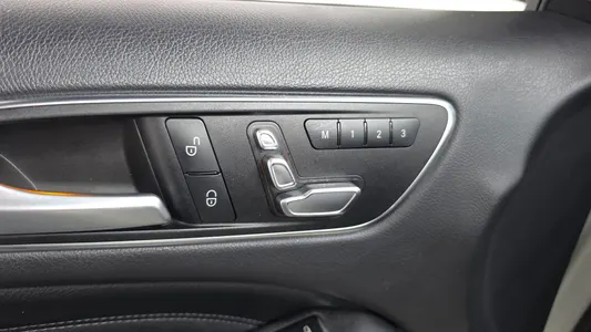 Mercedes-Benz B-Class W246 B220 2017 28